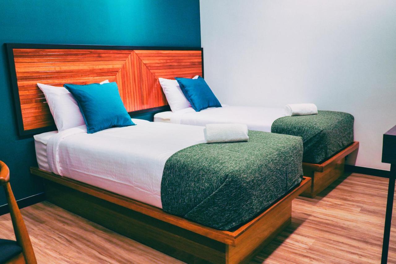 The Journey Hotel 乔治敦 外观 照片