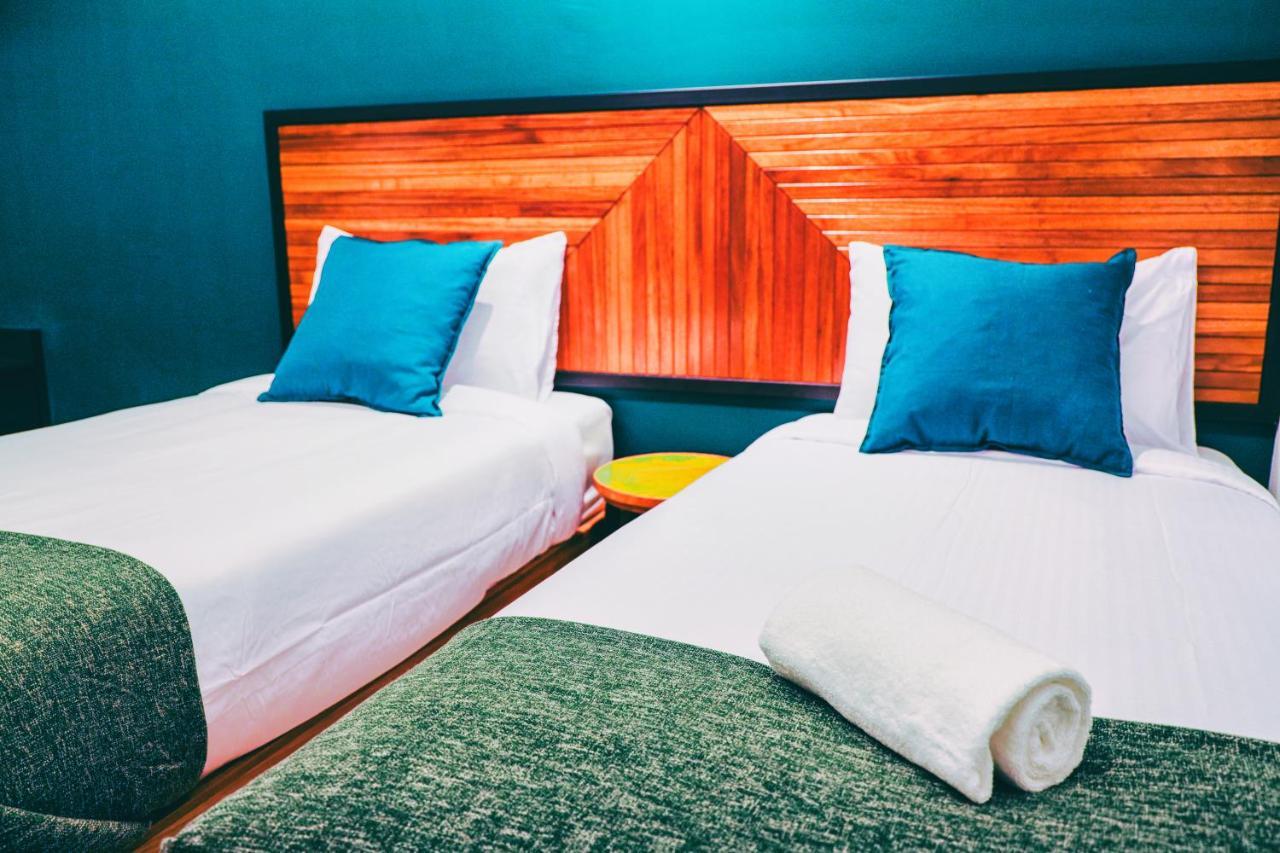 The Journey Hotel 乔治敦 外观 照片