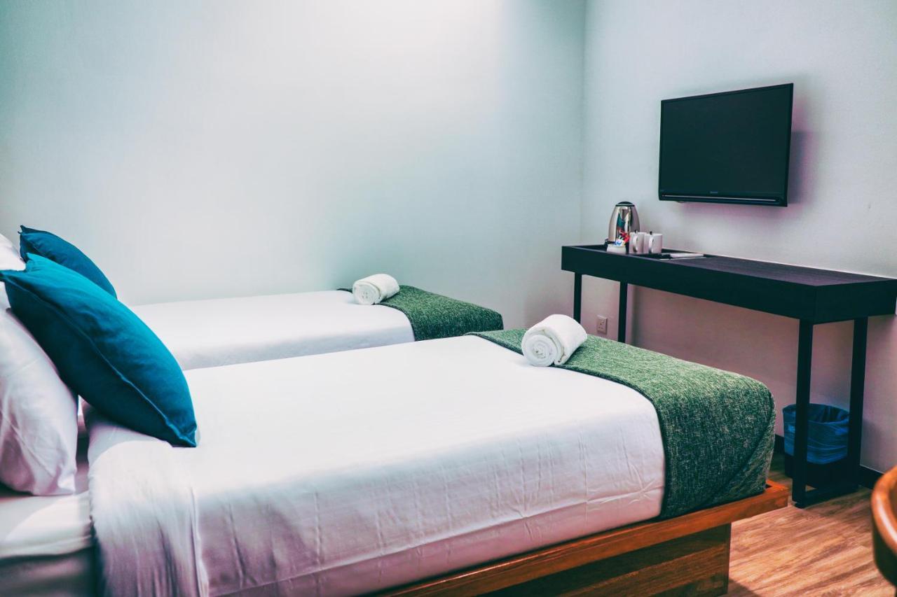 The Journey Hotel 乔治敦 外观 照片